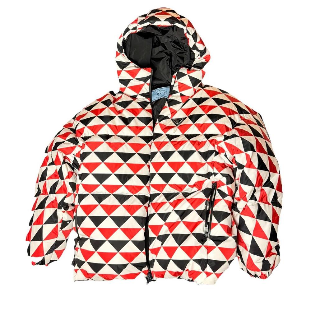 Prada Re-Nylon Geometric Print Puffer Jacket SZ Medium Red Black Brand New